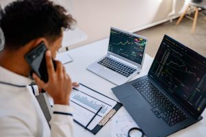 ¿Cómo comenzar con un CRM de ventas?