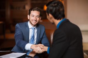 ¿Cómo contratar un buen vendedor?