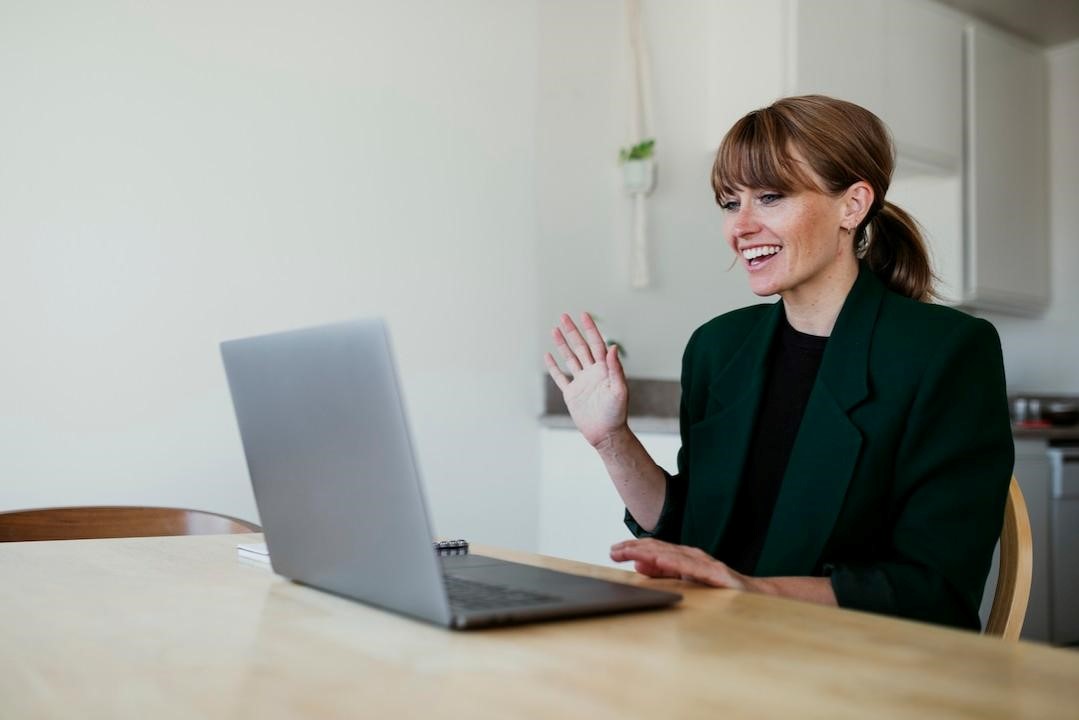 5 estrategias para aplicar venta consultiva por WhatsApp en tu equipo de ventas
