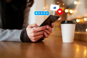 Cómo WhatsApp con IA Reduce Tiempos de Respuesta y Mejora la Retención de Clientes